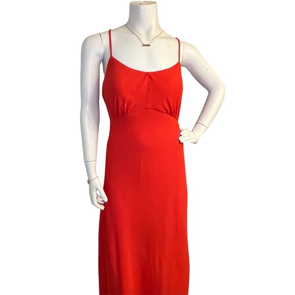 ASTR the Label Red Charisma Fitted Mermaid Style Crepe Tie Back Dress Romantic - Picture 4 of 14